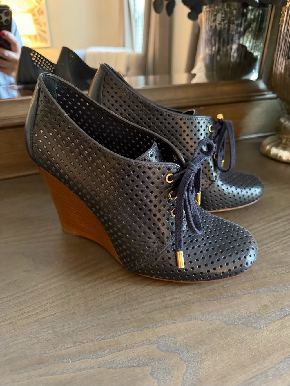 Tory Burch Heels - Picture 2 of 6